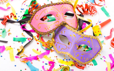 Nos vamos de Carnaval al ritmo de nuestros chic@s del Servicio de Terapia.